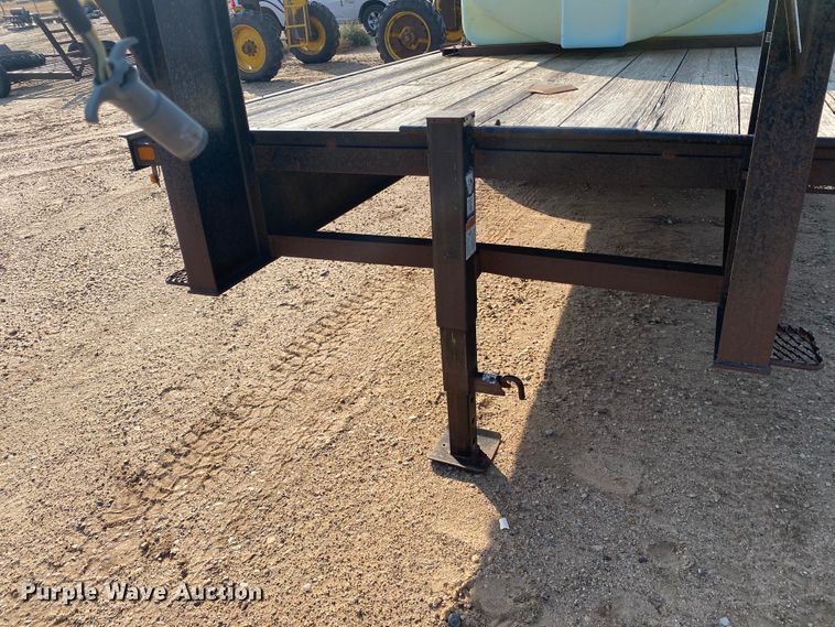 image for item DJ4767 2005 Donahue nurse tank trailer