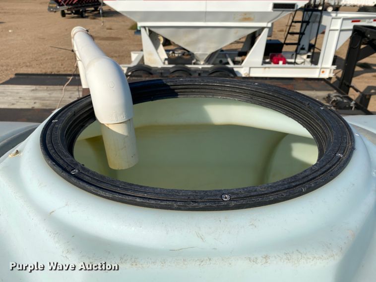 image for item DJ4767 2005 Donahue nurse tank trailer