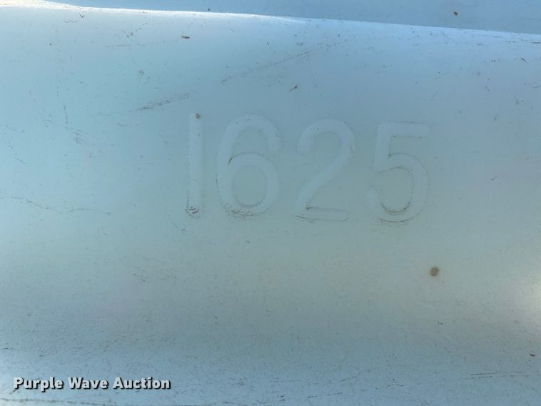 image for item DJ4767 2005 Donahue nurse tank trailer