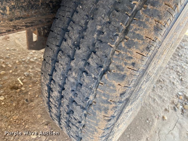 image for item DJ4767 2005 Donahue nurse tank trailer