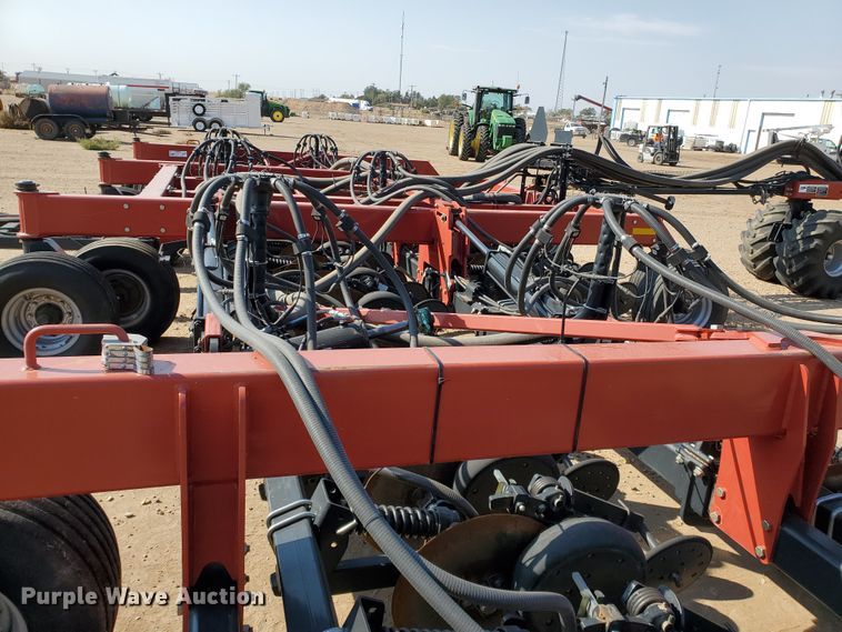 image for item DJ4770 2010 Case IH Precision Disk 40 air seeder