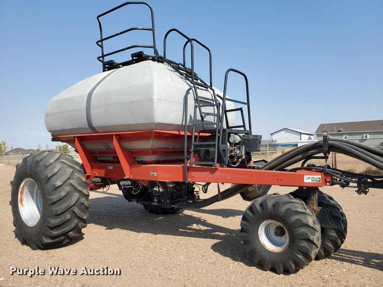 image for item DJ4770 2010 Case IH Precision Disk 40 air seeder