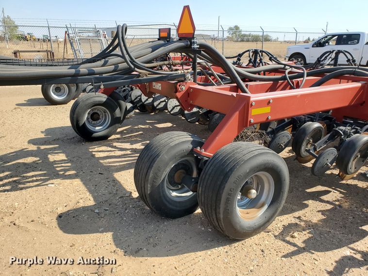 image for item DJ4770 2010 Case IH Precision Disk 40 air seeder