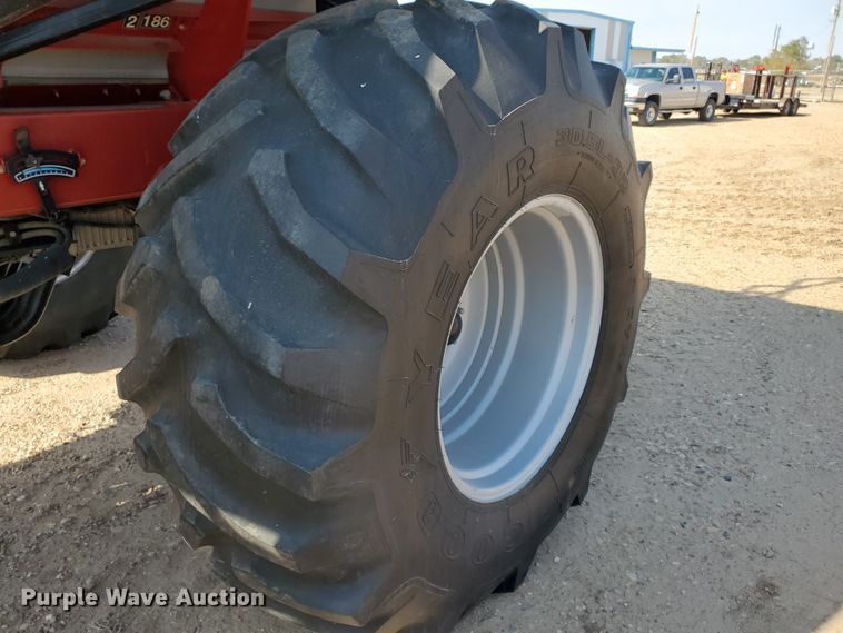 image for item DJ4770 2010 Case IH Precision Disk 40 air seeder