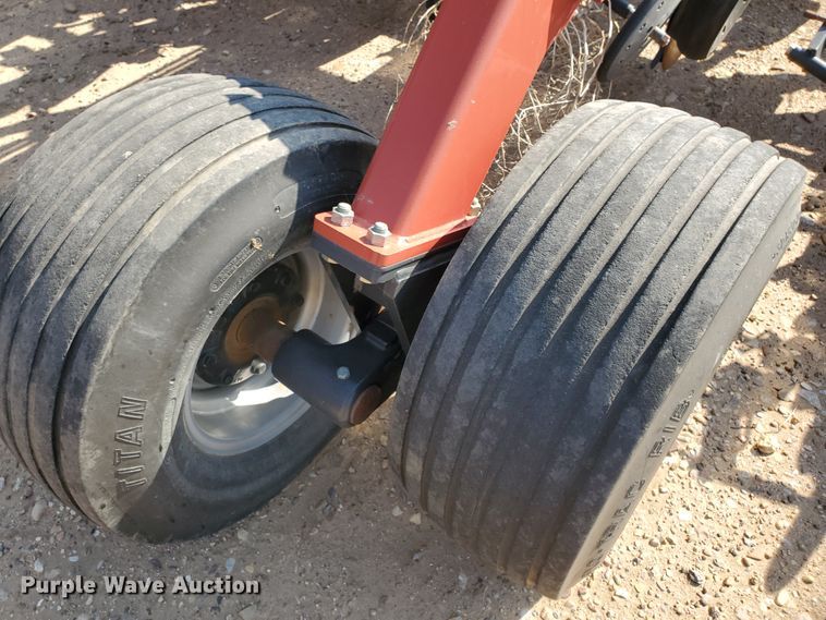 image for item DJ4770 2010 Case IH Precision Disk 40 air seeder