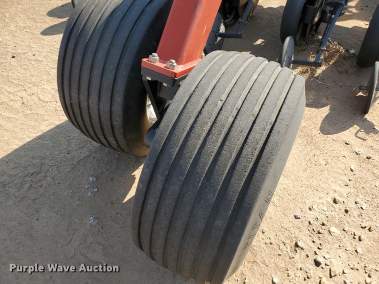 image for item DJ4770 2010 Case IH Precision Disk 40 air seeder