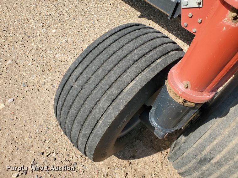 image for item DJ4770 2010 Case IH Precision Disk 40 air seeder