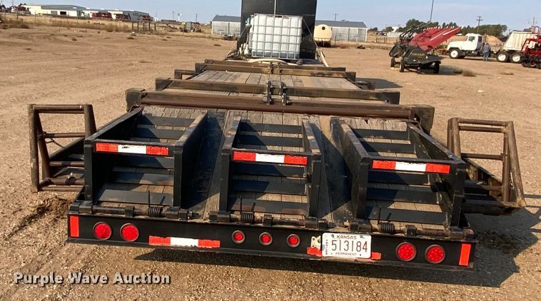 image for item DJ4771 2009 Neville sprayer trailer