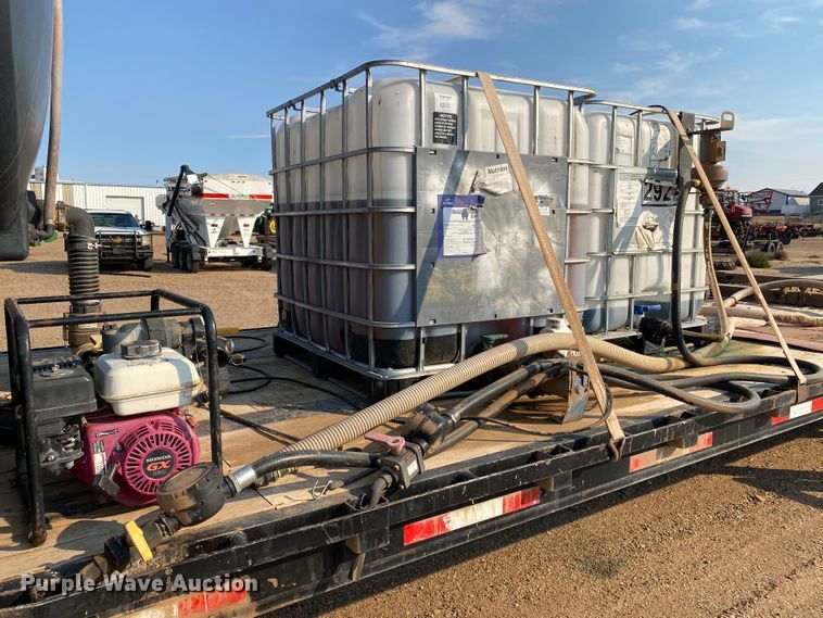 image for item DJ4771 2009 Neville sprayer trailer