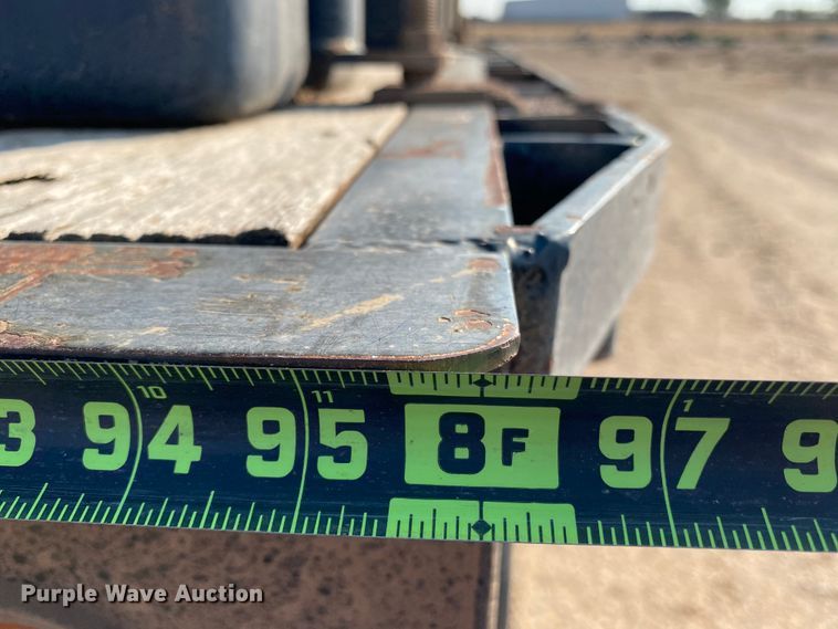 image for item DJ4771 2009 Neville sprayer trailer