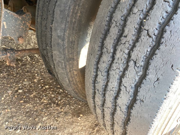 image for item DJ4771 2009 Neville sprayer trailer