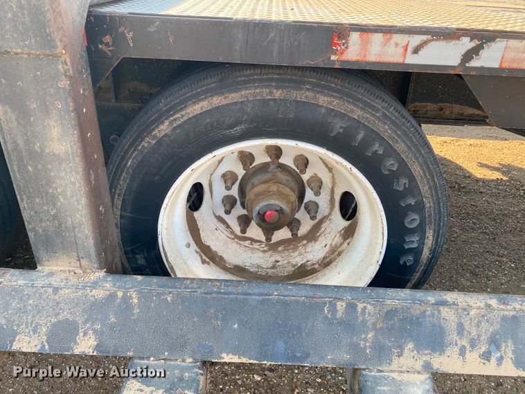 image for item DJ4771 2009 Neville sprayer trailer