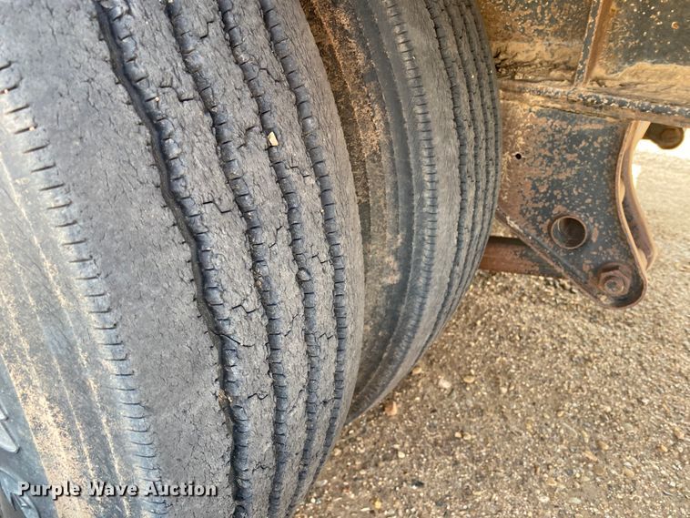 image for item DJ4771 2009 Neville sprayer trailer