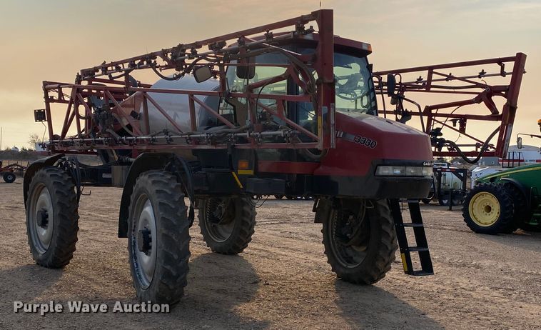 image for item DJ4774 2011 Case IH Patriot 3330  sprayer