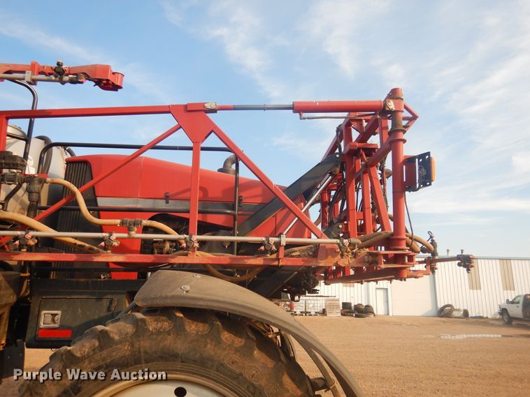 image for item DJ4774 2011 Case IH Patriot 3330  sprayer