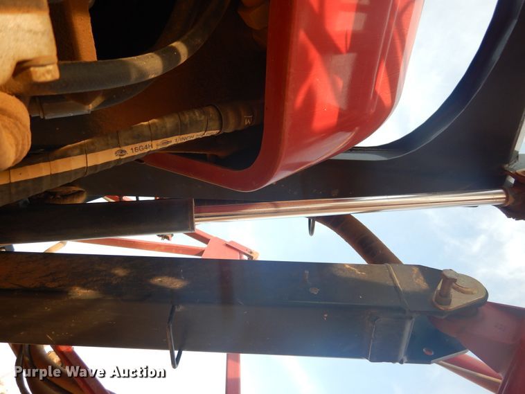 image for item DJ4774 2011 Case IH Patriot 3330  sprayer