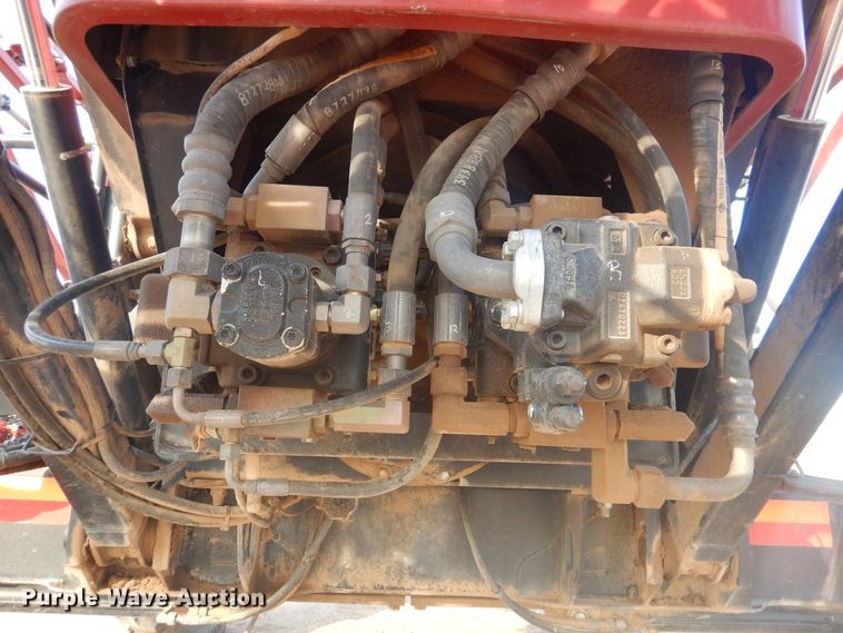 image for item DJ4774 2011 Case IH Patriot 3330  sprayer