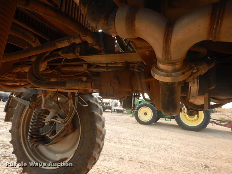 image for item DJ4774 2011 Case IH Patriot 3330  sprayer