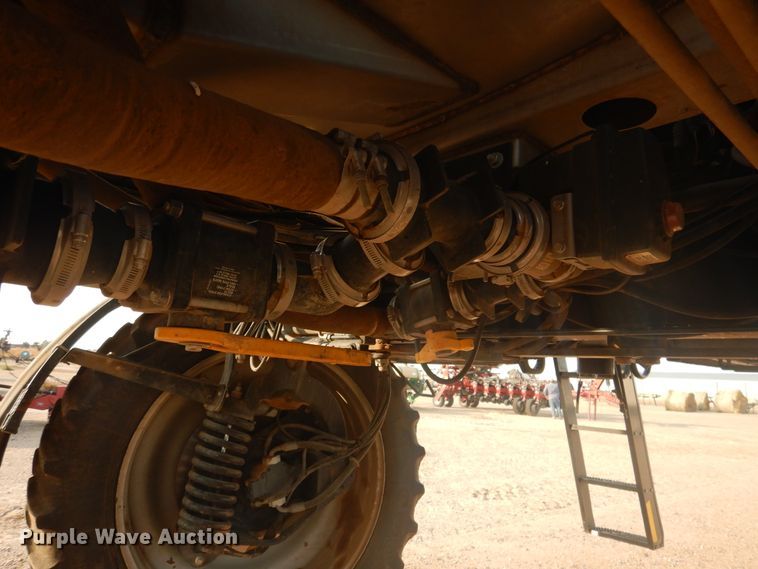 image for item DJ4774 2011 Case IH Patriot 3330  sprayer