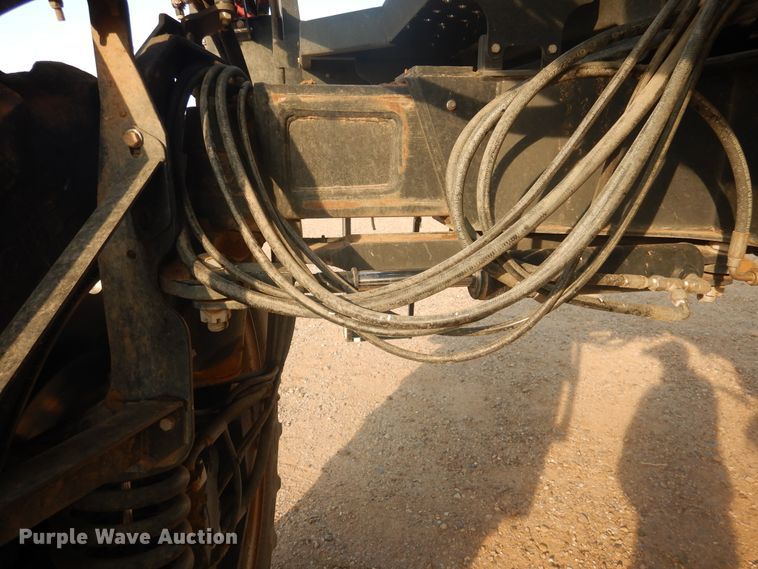 image for item DJ4774 2011 Case IH Patriot 3330  sprayer