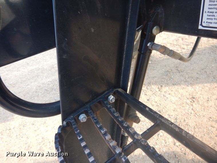 image for item DJ4774 2011 Case IH Patriot 3330  sprayer