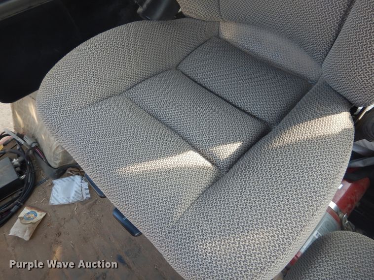 image for item DJ4774 2011 Case IH Patriot 3330  sprayer