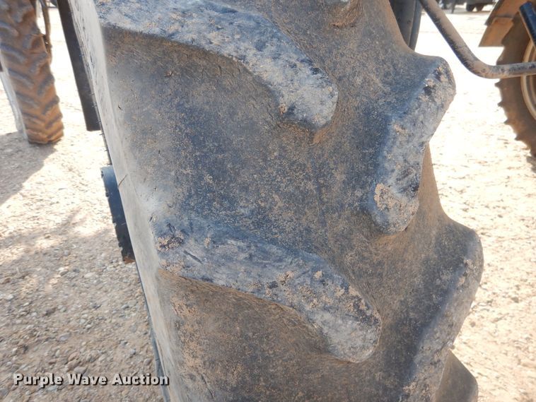 image for item DJ4774 2011 Case IH Patriot 3330  sprayer