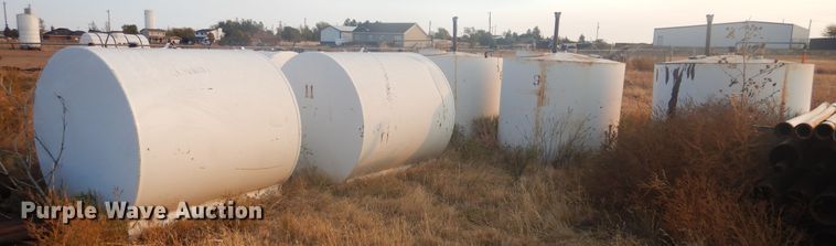 image for item DJ4778 (6) fuel tanks