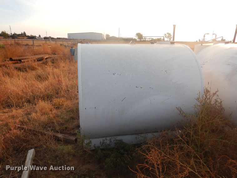 image for item DJ4778 (6) fuel tanks