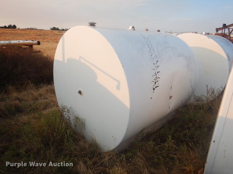 image for item DJ4778 (6) fuel tanks