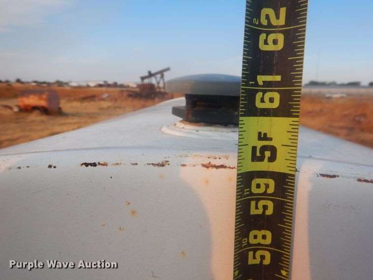 image for item DJ4778 (6) fuel tanks