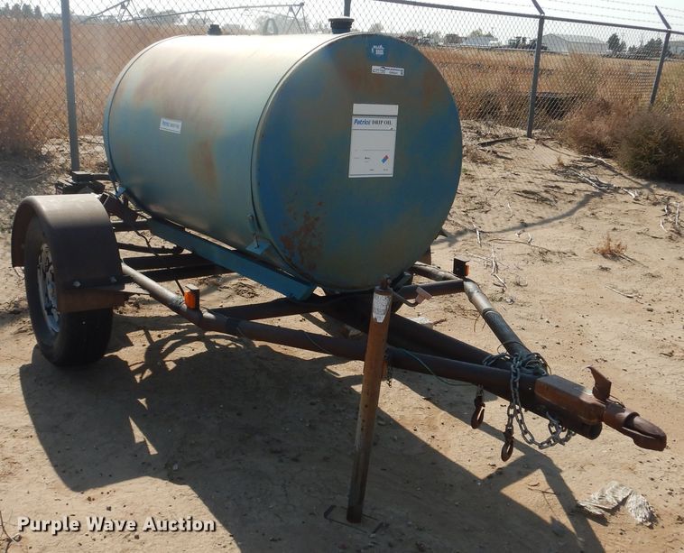 image for item GR9341 Fuel tank trailer