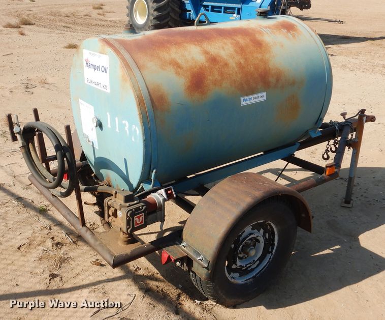 image for item GR9341 Fuel tank trailer