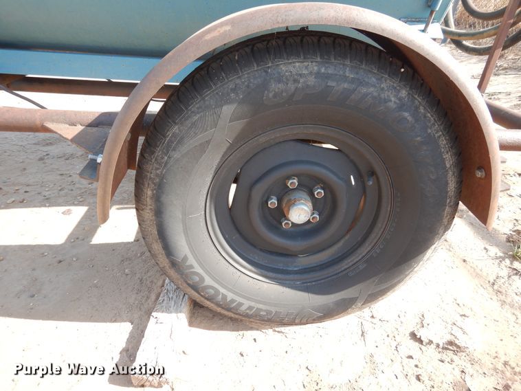 image for item GR9341 Fuel tank trailer