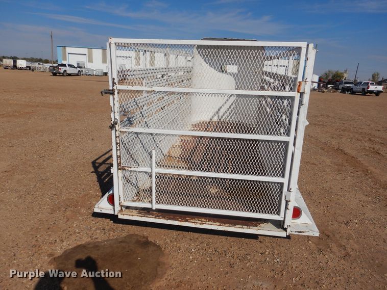 image for item GR9342 W-W livestock trailer