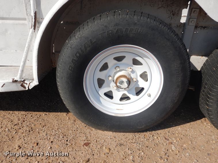 image for item GR9342 W-W livestock trailer