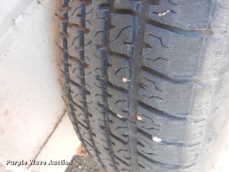 image for item GR9342 W-W livestock trailer