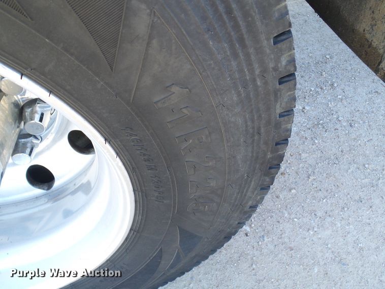 image for item DC2897 2007 Peterbilt 378  semi truck