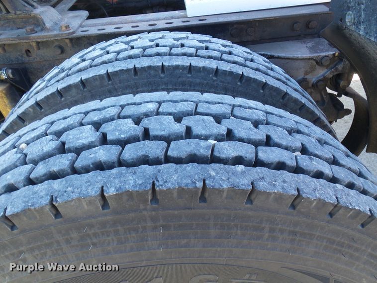 image for item DC2897 2007 Peterbilt 378  semi truck