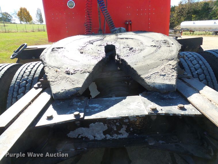 image for item DC2897 2007 Peterbilt 378  semi truck