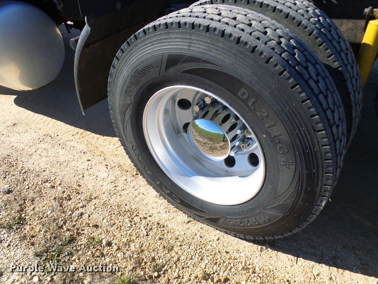 image for item DC2897 2007 Peterbilt 378  semi truck