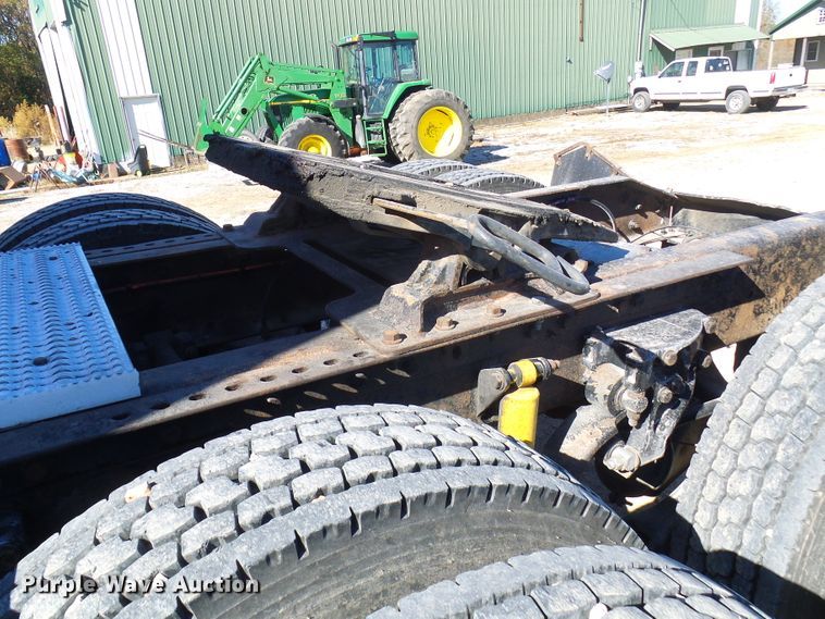 image for item DC2897 2007 Peterbilt 378  semi truck