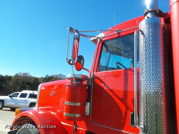 image for item DC2897 2007 Peterbilt 378  semi truck