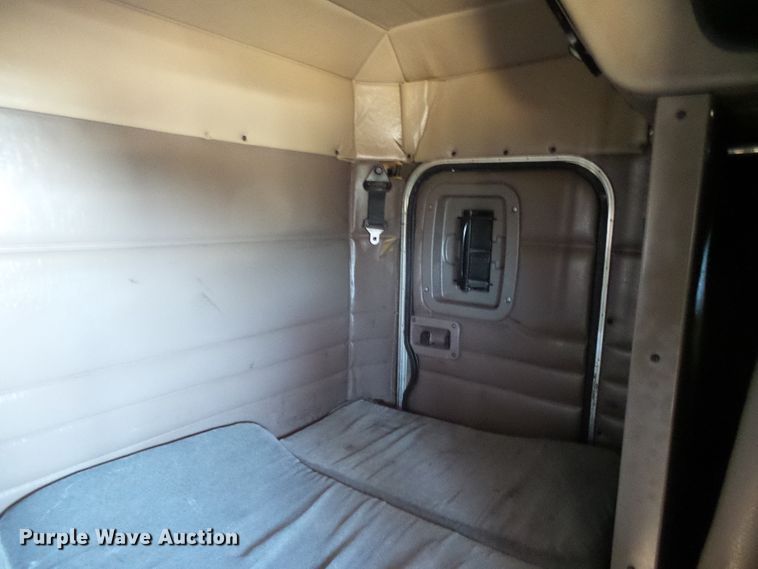 image for item DC2897 2007 Peterbilt 378  semi truck