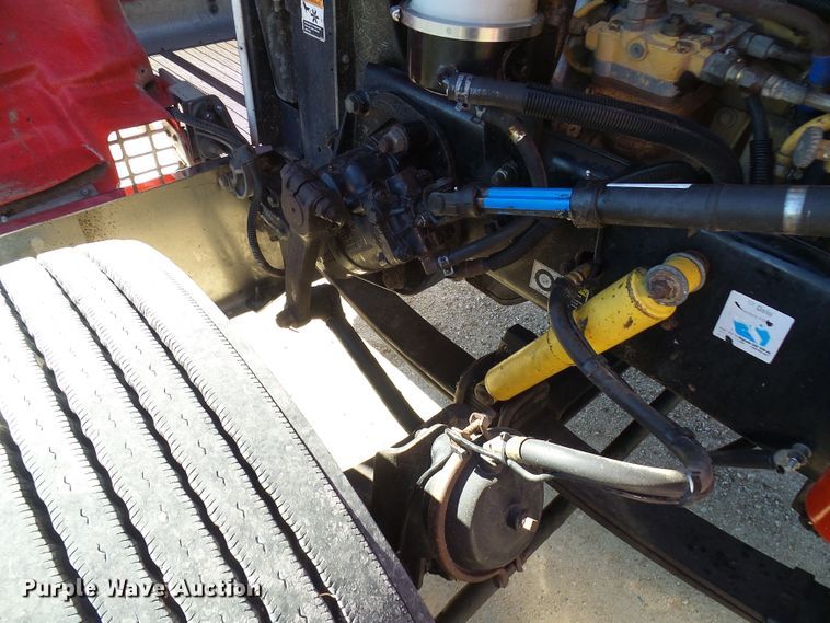 image for item DC2897 2007 Peterbilt 378  semi truck