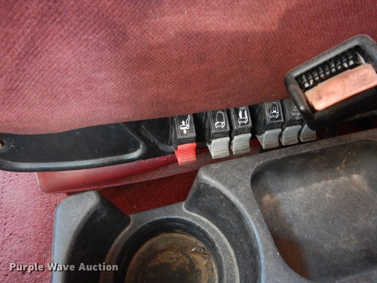 image for item DF6728 2005 Peterbilt 379  semi truck