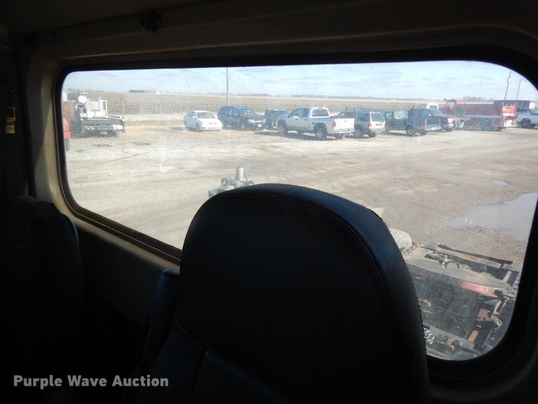 image for item DF6729 2005 Peterbilt 378  semi truck