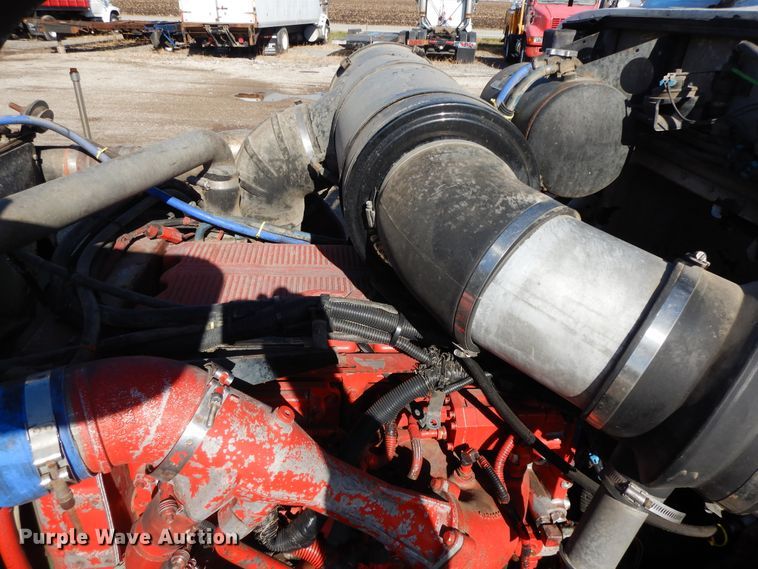 image for item DF6729 2005 Peterbilt 378  semi truck