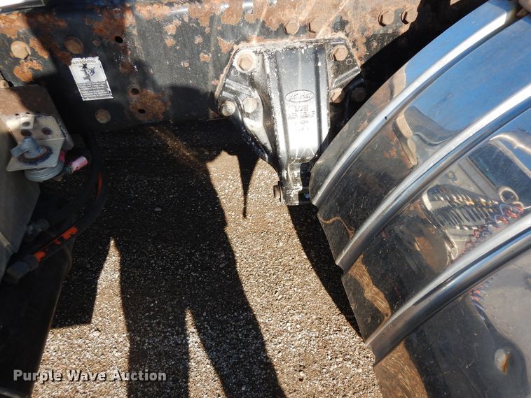 image for item DF6729 2005 Peterbilt 378  semi truck