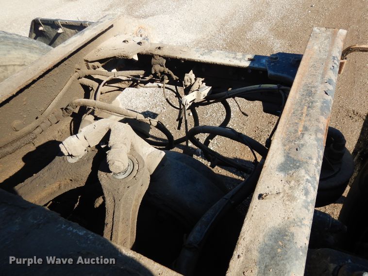 image for item DF6731 2000 Kenworth T600  semi truck